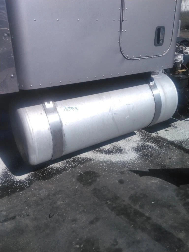 Fuel Tank Left for Peterbilt 388 (2012) - MS