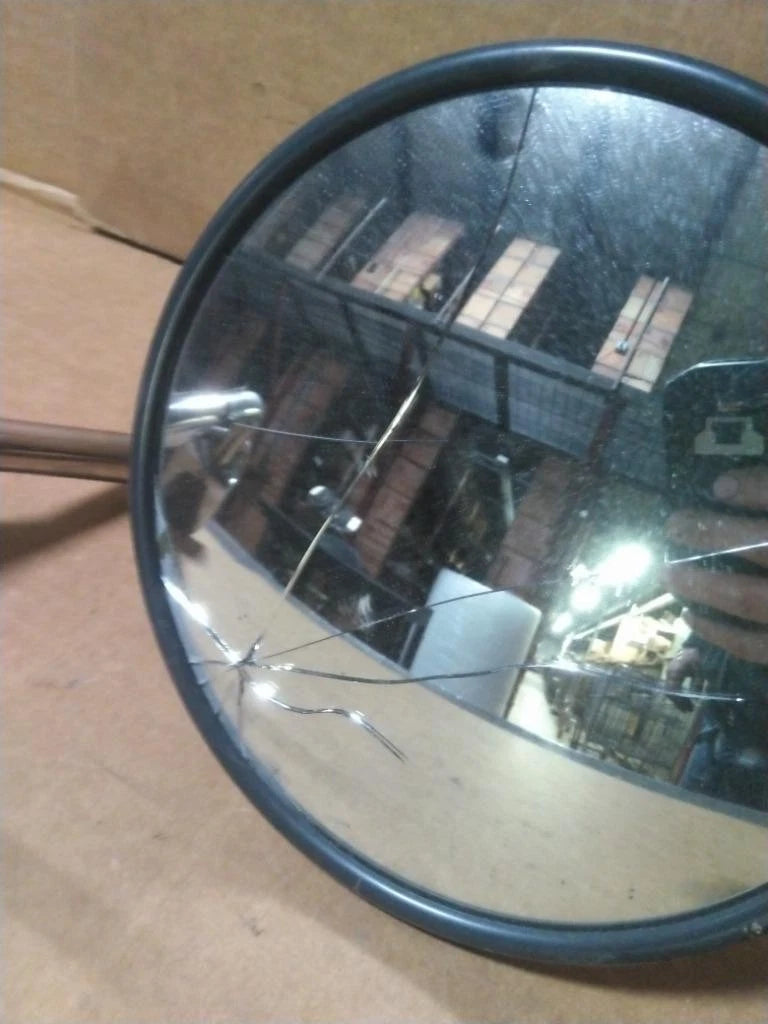 Right Fender/Hood Mirror for Mack CXU612 (2016)