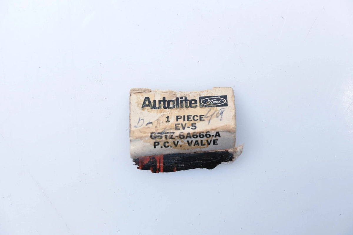 PCV Valve Assembly for Ford (C5TZ-6A666-A)