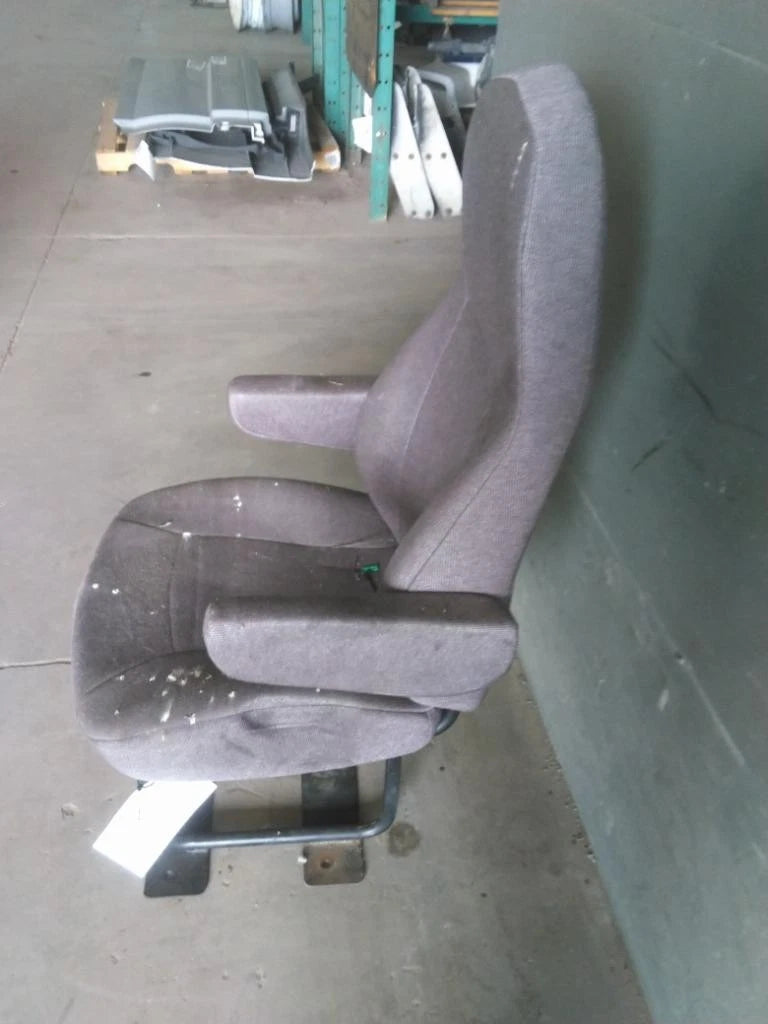 Front Seat for International LT (2022)