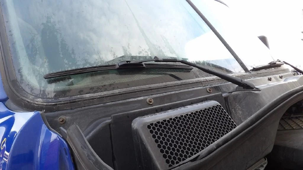 Wiper Arm for Freightliner Cascadia 113 (2017) - Replaces NA