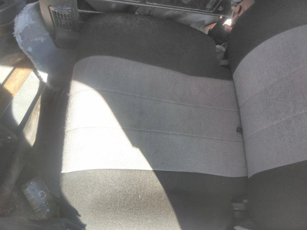 Front Seat for Mack Anthem (2022)