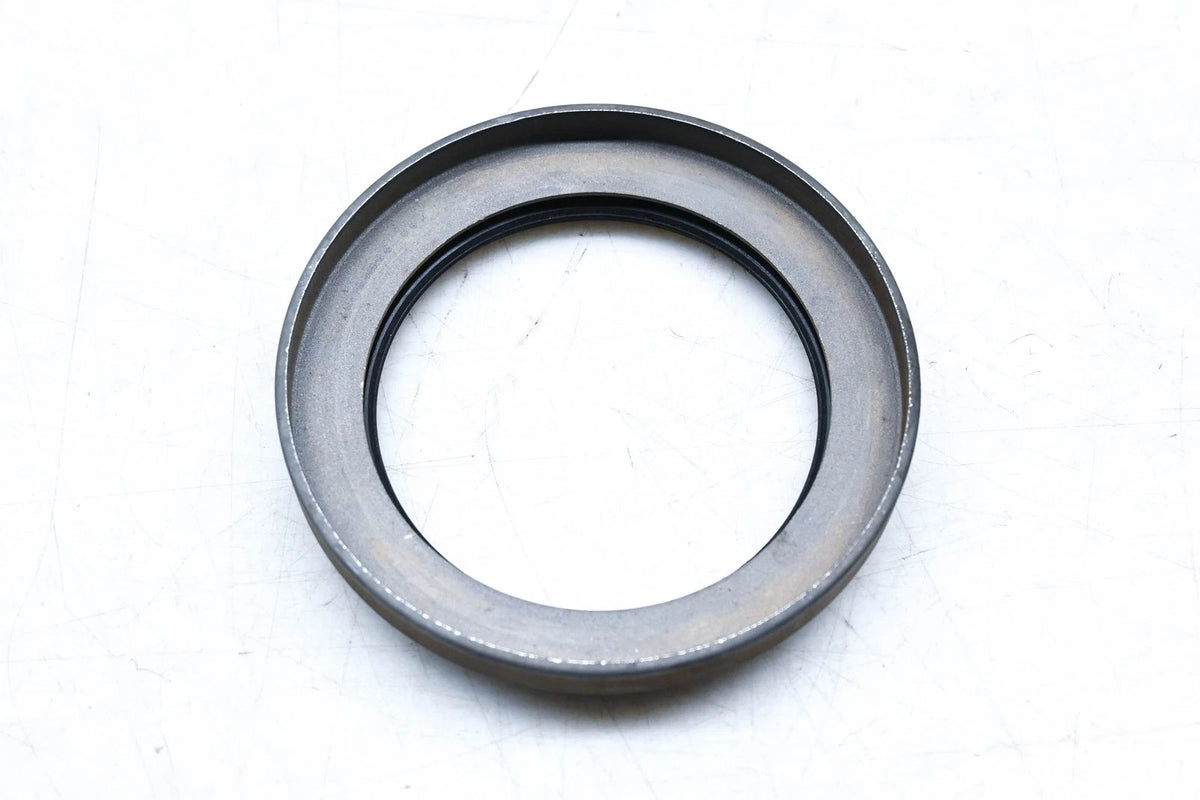 Oil Seal CR 39585 for