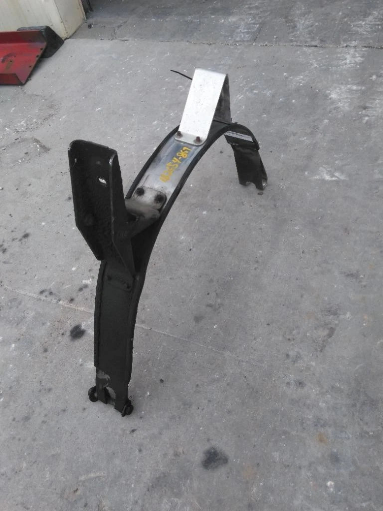Fuel Tank Strap for Freightliner Columbia 120 (2003)