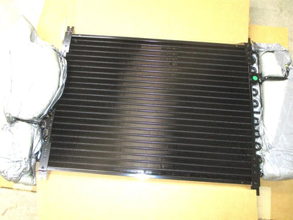 A/C Condenser for Ford Sterling L/LN/LNT/LT/LTS 9000 (1981–1987) E4HZ-19712-C