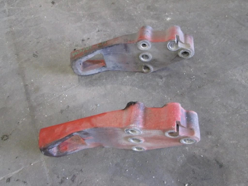 Radiator Bracket for Volvo VT (2006)
