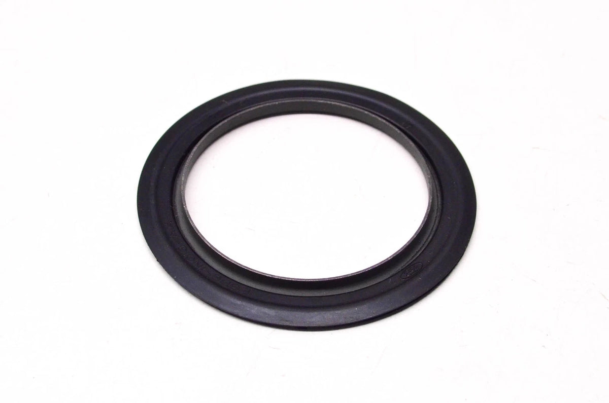 Front Axle Grease Seal for Ford Taurus Mercury Sable (1986–1991)