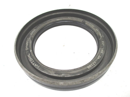 Rear Axle Oil Seal for Isuzu (8-98321-726-0, 8-98321726-0)