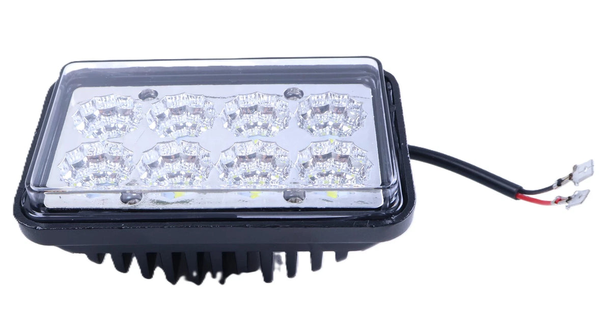 LED Flood Light for New Holland L465 L565 LX485 LX565 (9829523 6661353)
