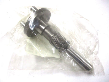 Gear Shaft Assembly for Kubota V3300 V3307 V3600 V3800 (OEM 1K012-63210)