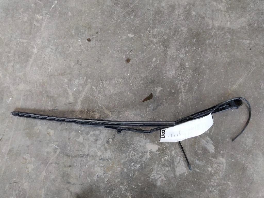 Wiper Arm for Freightliner Cascadia 113 (2017) - Replaces NA