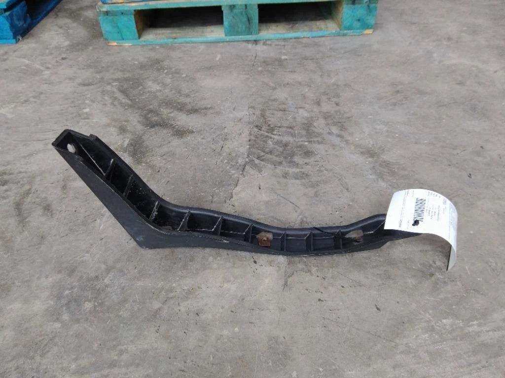 Fairing Bracket Left for International LT (2021)