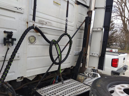 Exhaust Bracket for Volvo VNL (2015) - Replaces NA MN