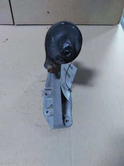 Hood Bracket for Freightliner Cascadia 125 (2016)