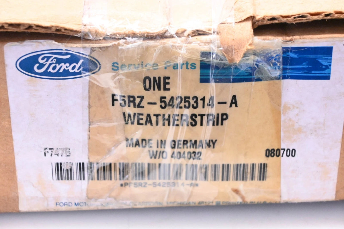 Weatherstrip Assembly for Ford (F5RZ-5425314-A)