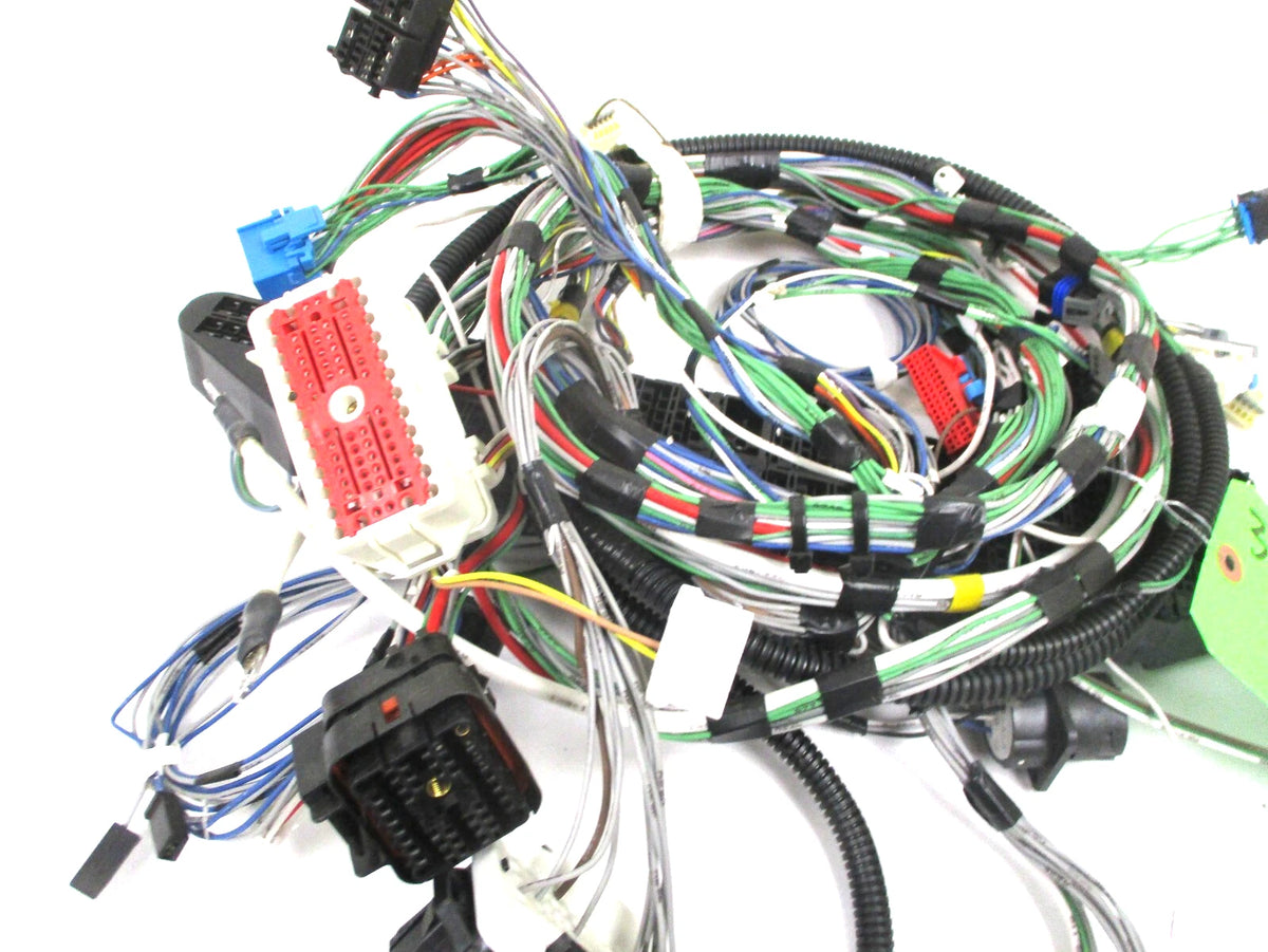 OEM Wiring Harness Driving Fog Light Assembly for International (3601002C93)