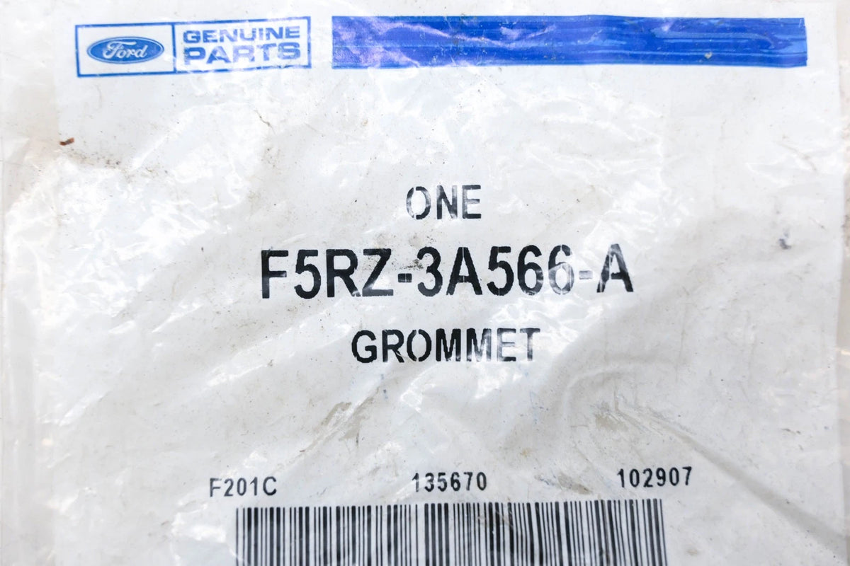 Steering Column Shroud Grommet for Ford (F5RZ-3A566-A)