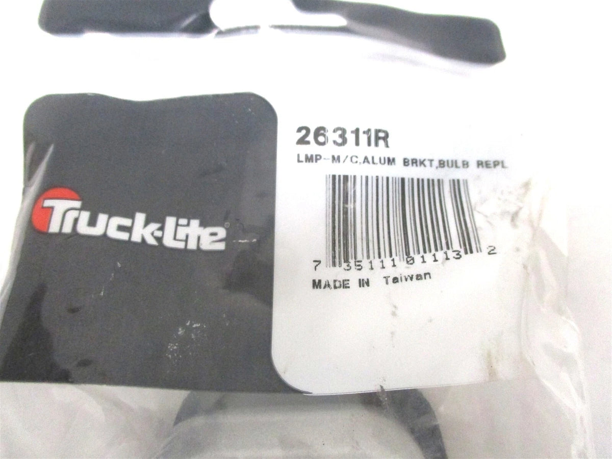 Truck-Lite 26 Series Red Rectangular Marker Clearance Light for Truck