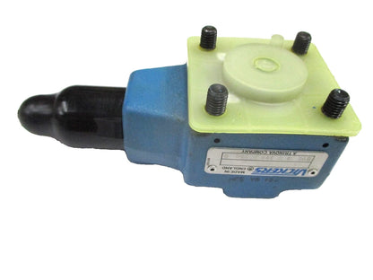 By-pass valve cover for Komatsu 50E (4914853M1, Vickers CVC16UB29W25010)