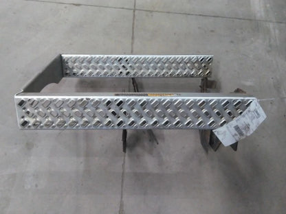 Battery Box Step for Mack CXU612 (2016)
