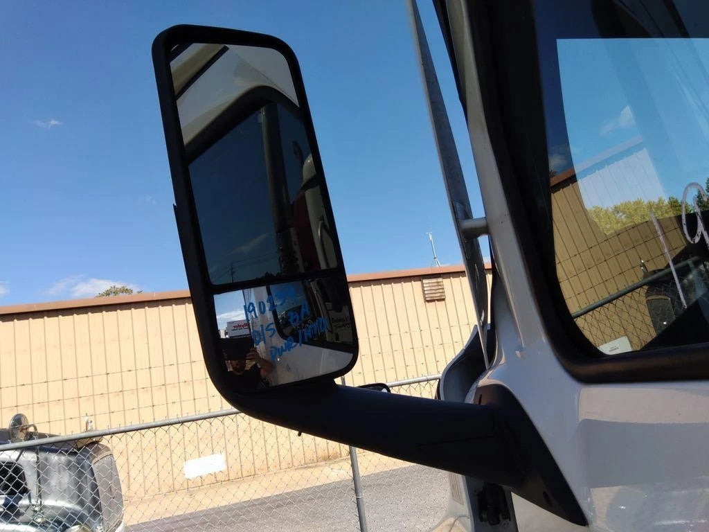 Left Door Mirror for Freightliner Cascadia 126 (2022)