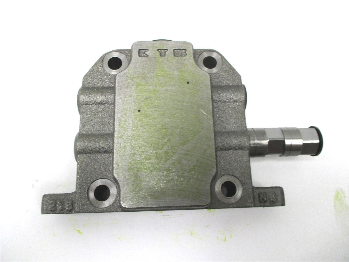 Outlet Valve Assembly for Kubota KX161-3S U45S (RD538-70150)