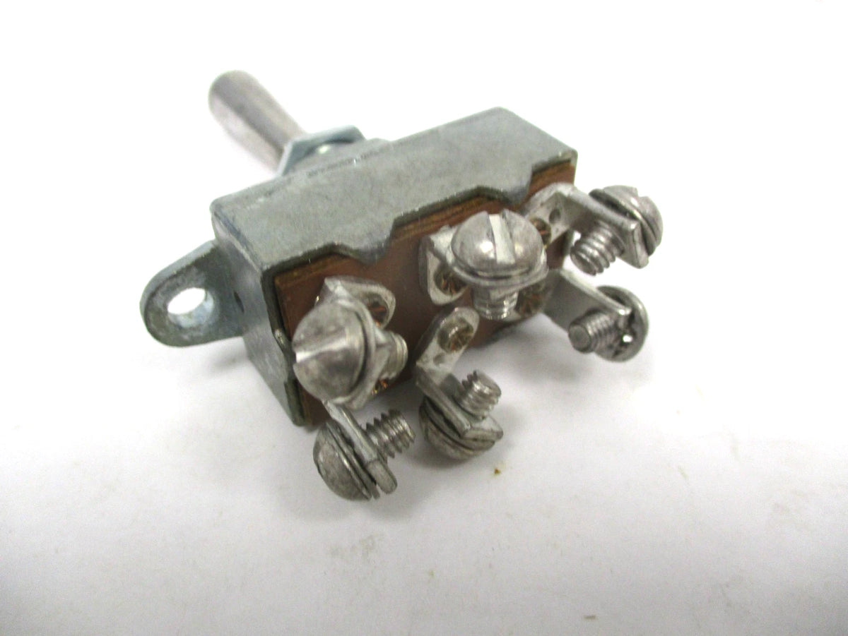 Genuine OEM Kubota Switch 70060-01313, 70060-01698, 70060-00900