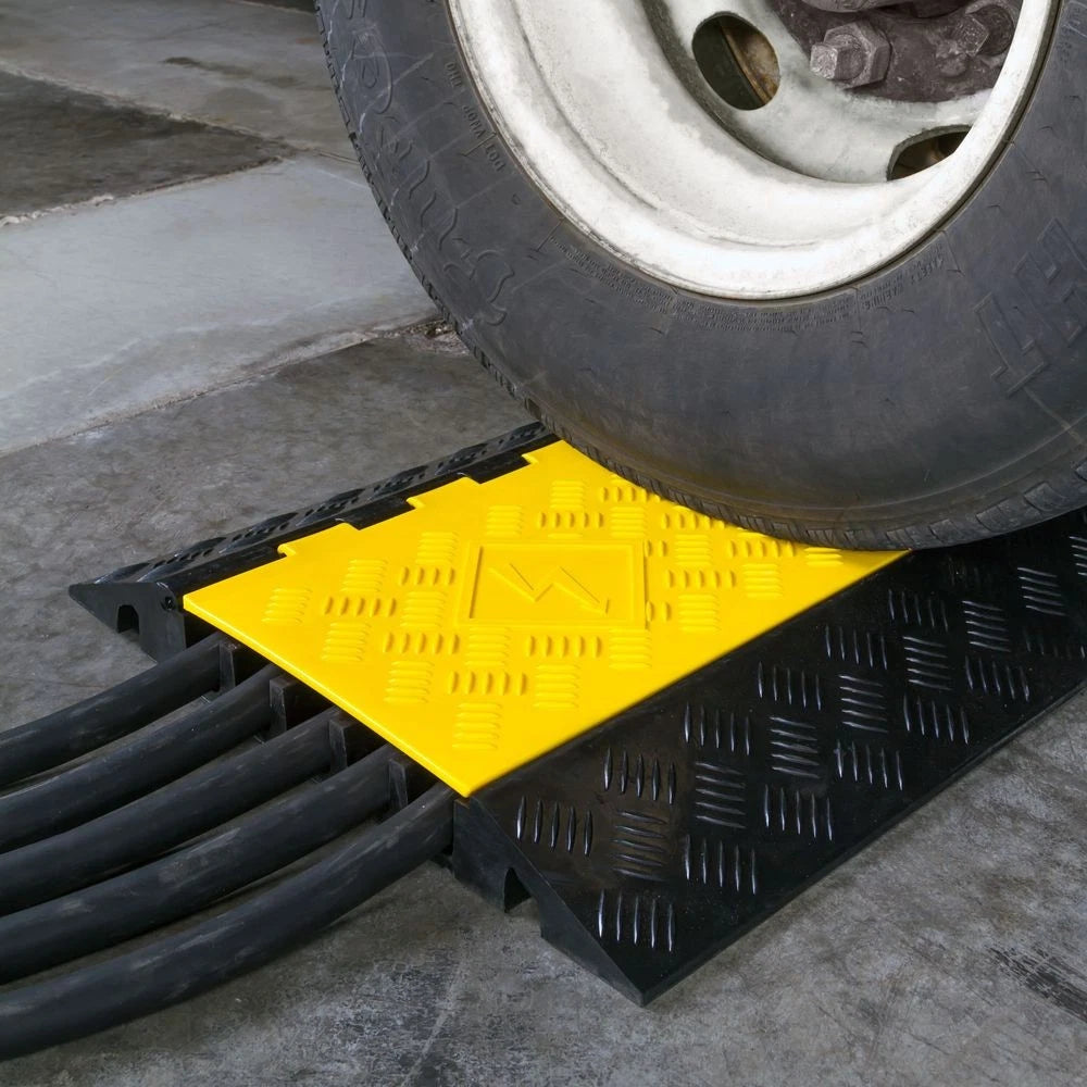 5-Cable Rubber Electrical Snake Cover Ramp for Warehouse