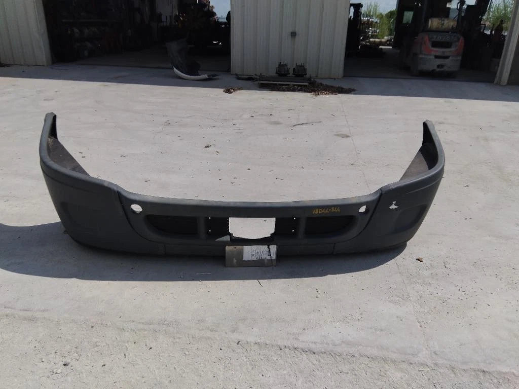 Bumper for Freightliner Cascadia 113 (2011)