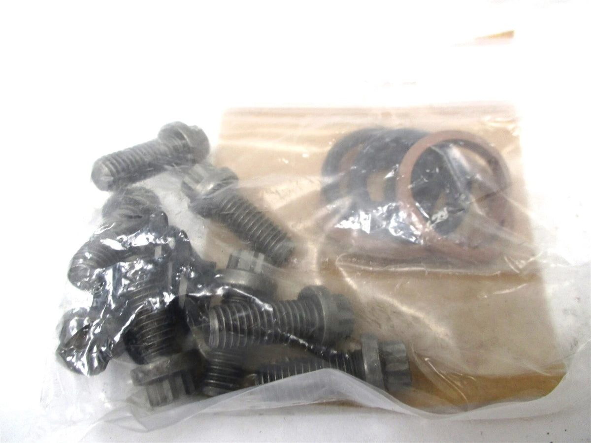 Seal and Bolt Kit for International (1831336C91, 1831344C91)
