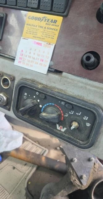 Temperature Control for Western Star 4900 (2015)