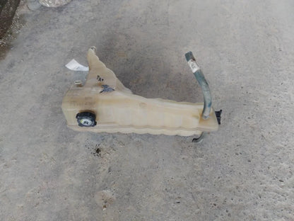 Radiator Overflow Tank for Kenworth T680 (2022)