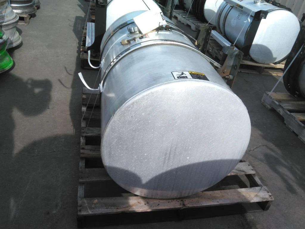 Fuel Tank Left for Volvo VNL (2004–2018) MD