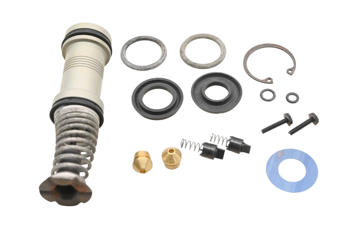 Master Cylinder Repair Kit for Raybestos MK581, M375 (NOS)