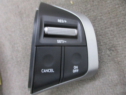 Cruise Control Switch for Isuzu TF TFR TFS (2000–2006) 8-98108-691-0