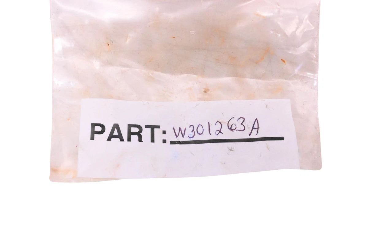 Set of 7 OEM Bolts for Ford W301263A