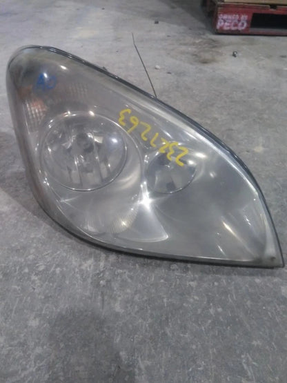 Headlight for Freightliner Cascadia (2007–2019) Right MN