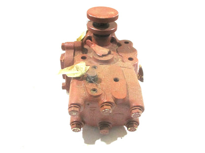Hydraulic Control Valve for Kubota L260P (32240-36400, 32240-36404)
