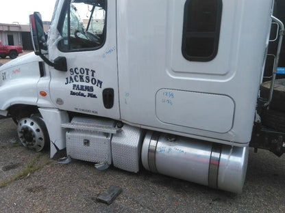 Fuel Tank for Freightliner Cascadia 125 (2018) Left, MS