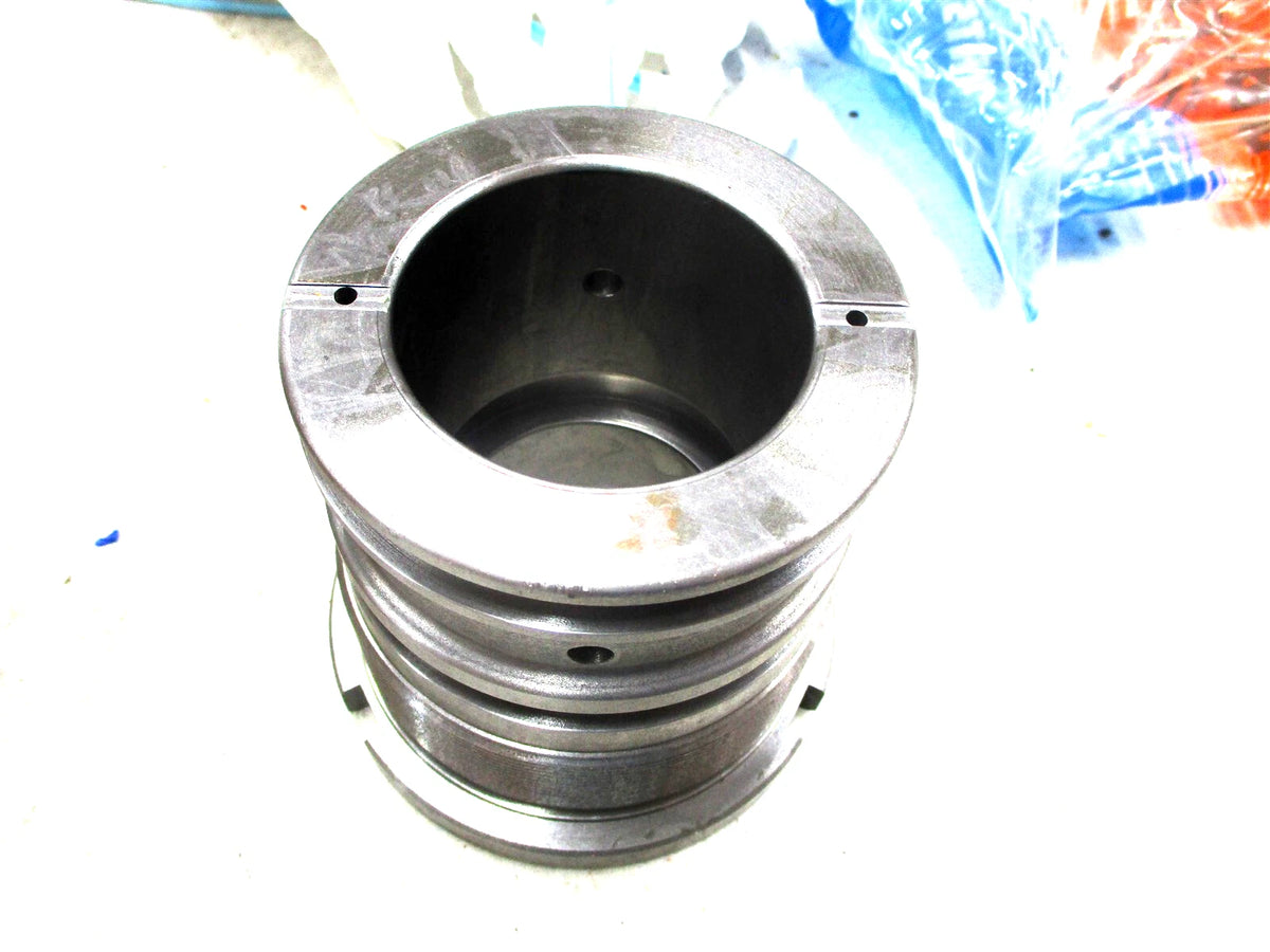 Hydraulic Cylinder Head for Kubota KH-151 (OEM 68591-71330)
