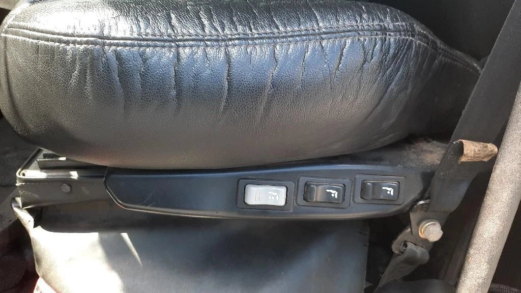 Front Seat for International 4300 (2014)