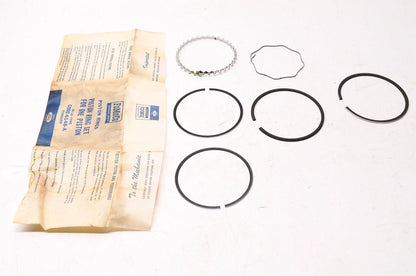 Piston Ring Kit for Ford (C0DZ-6148-A, CODZ-6148-A)