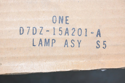 OEM Passenger Side Lamp Assembly for Ford (D7DZ-15A201-A)