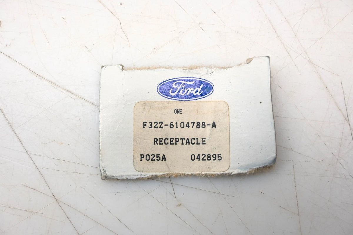 OEM Ashtray/Receptacle for Ford (F32Z-6104788-A)