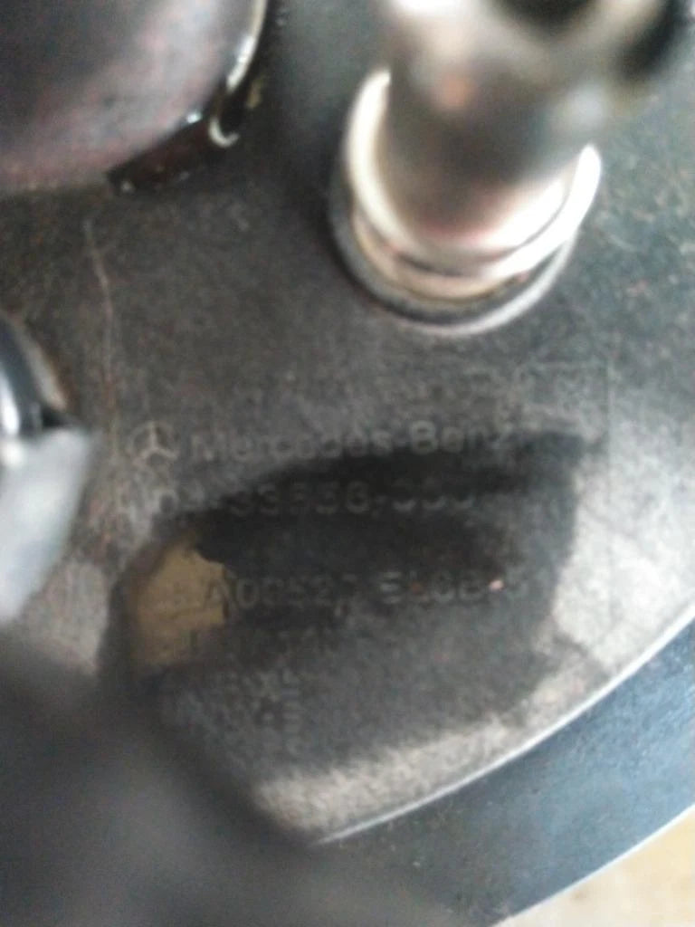 DEF Sending Unit for Freightliner Cascadia 116 (2022) - 04-33656-000