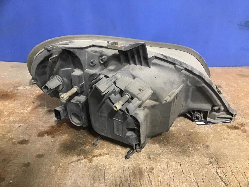 Left Headlight for Freightliner M2 (2003–2025) GA