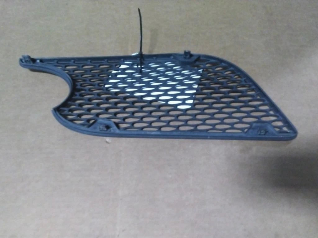 Air Intake Louver/Cover for Peterbilt 579 (2017)