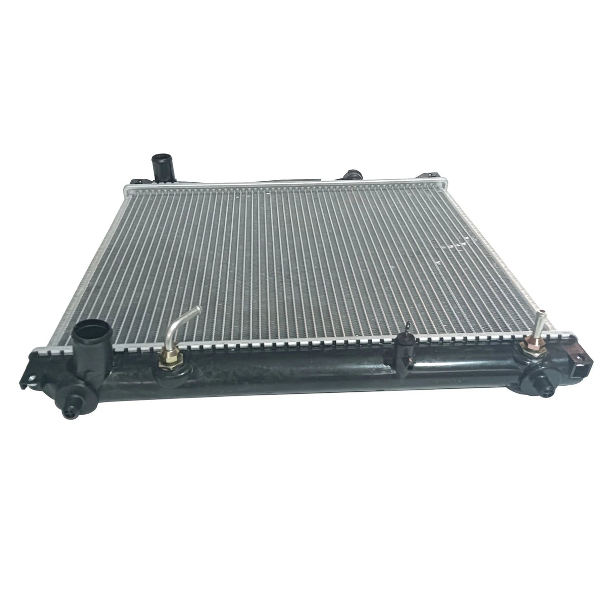 Radiator for Chevy Tracker 1996–2004, Suzuki Grand Vitara 1996–2004