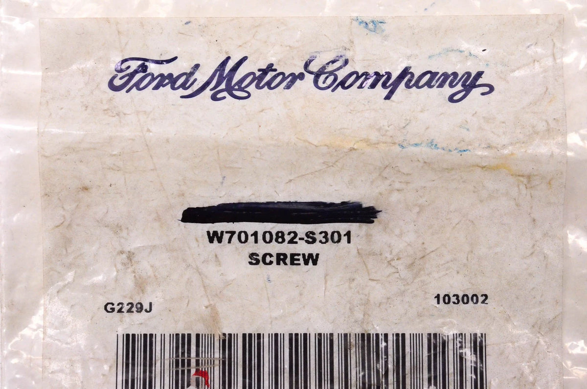 Screw for Ford (W701082-S301)