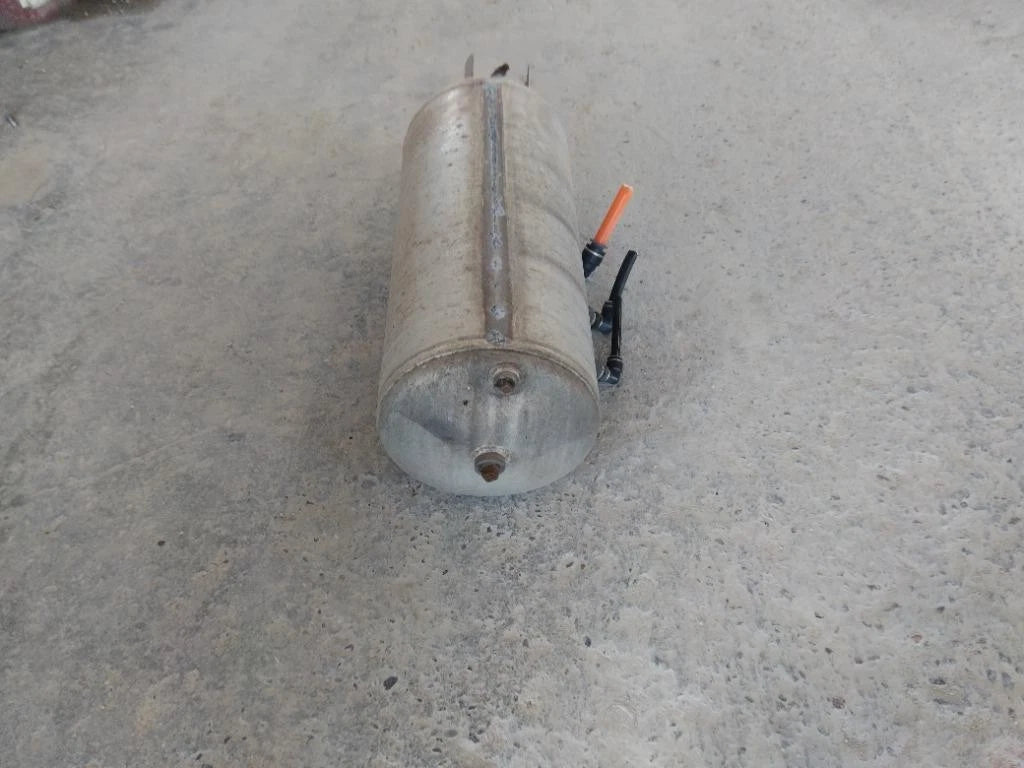 Air Tank for Peterbilt 579 (2017) - Replaces 08-02366N B